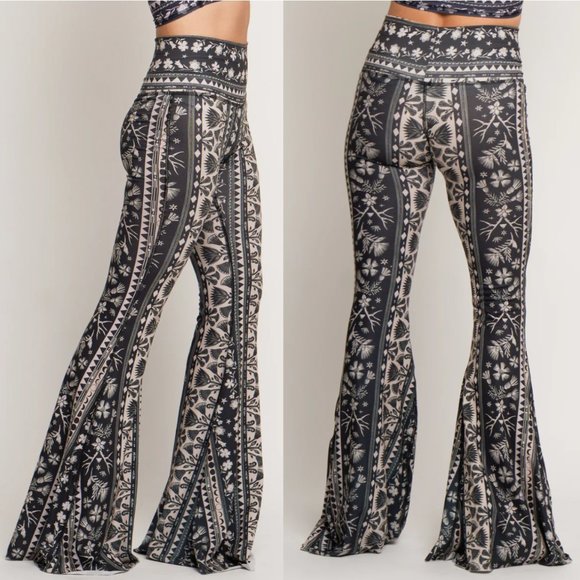 *SOLD* Teeki Moon Flower Bell Bottom Pants - Picture 7 of 8